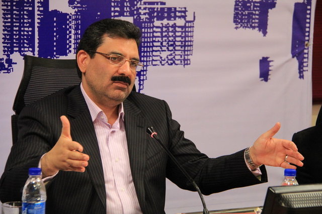 دولت در اجاره به دنبال دخالت در تعیین قیمت نیست/ بازار مسکن تا پایان سال جهش قیمتی نخواهد داشت