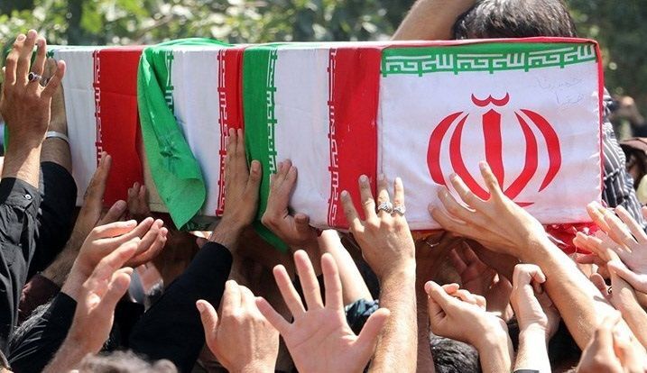 مراسم تشییع پیکر ۱۵۰ شهید دفاع مقدس در دانشگاه تهران برگزار شد