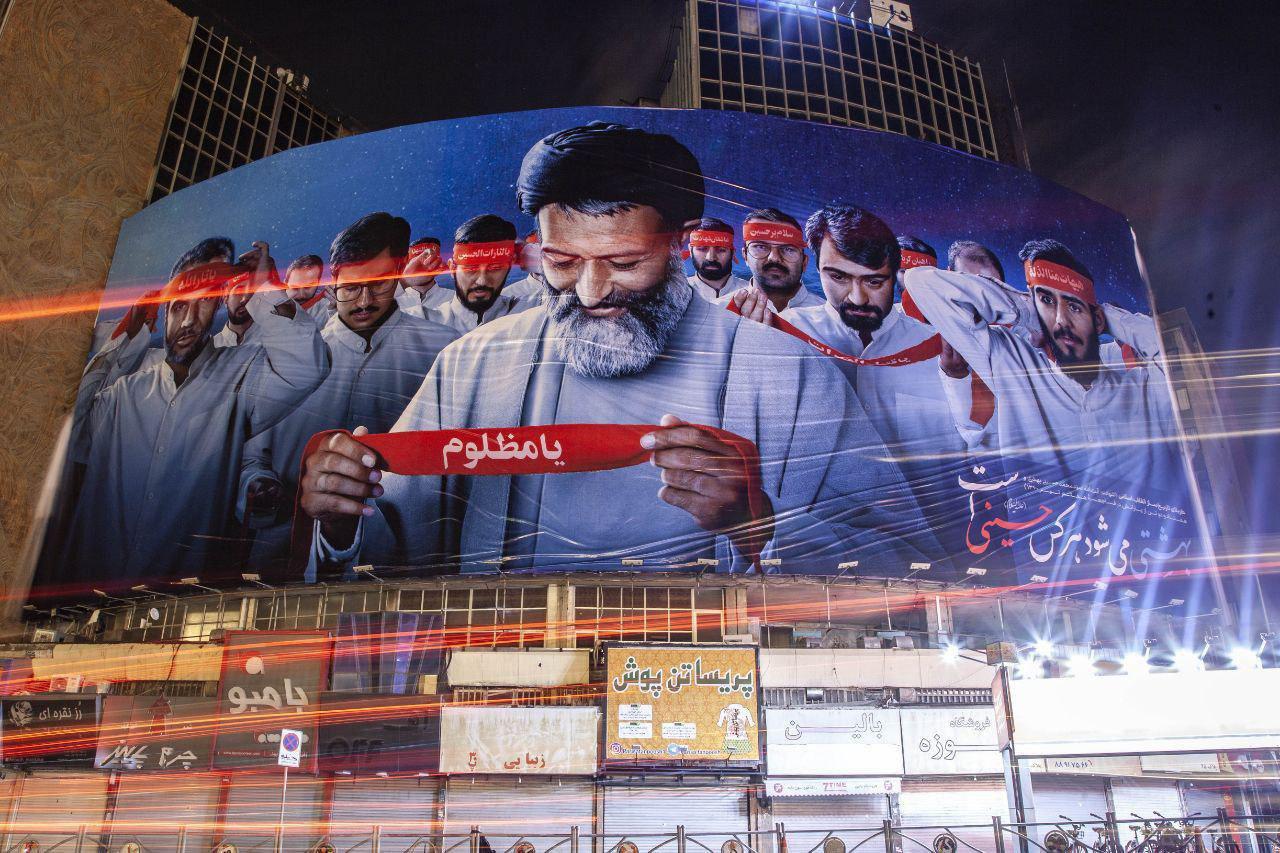 دیوارنگاره جدید میدان ولی عصر (عج) رنگ و بوی &laquo;بهشتی&raquo; گرفت