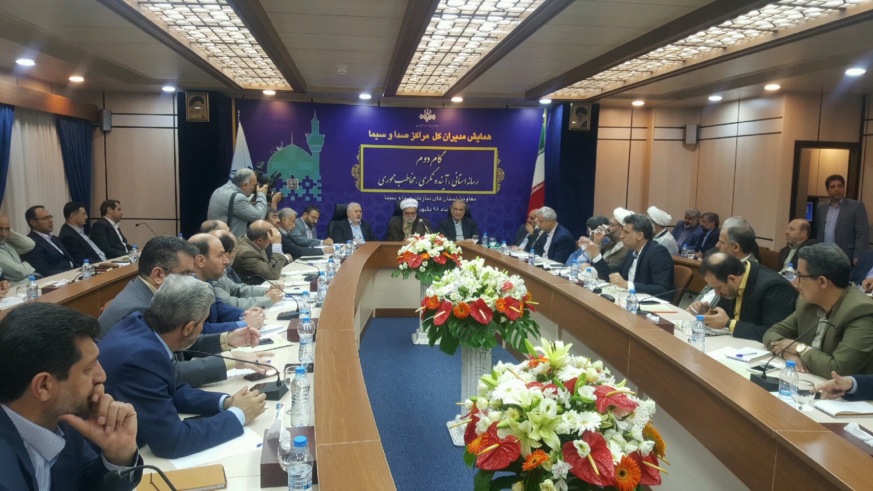 اگر جامعه هویت داشته باشد از تهدید نمی ترسد
