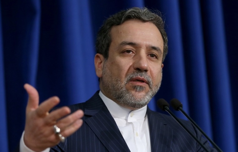 رفتار مخرب و تروریسم اقتصادی آمریکا علیه ایران باید متوقف شود/ آنها از دلار بهعنوان سلاح جنگی استفاده میکند رفتار مخرب و تروریسم اقتصادی آمریکا علیه ایران باید متوقف شود/ آنها از دلار بهعنوان سلاح جنگی استفاده میکند
