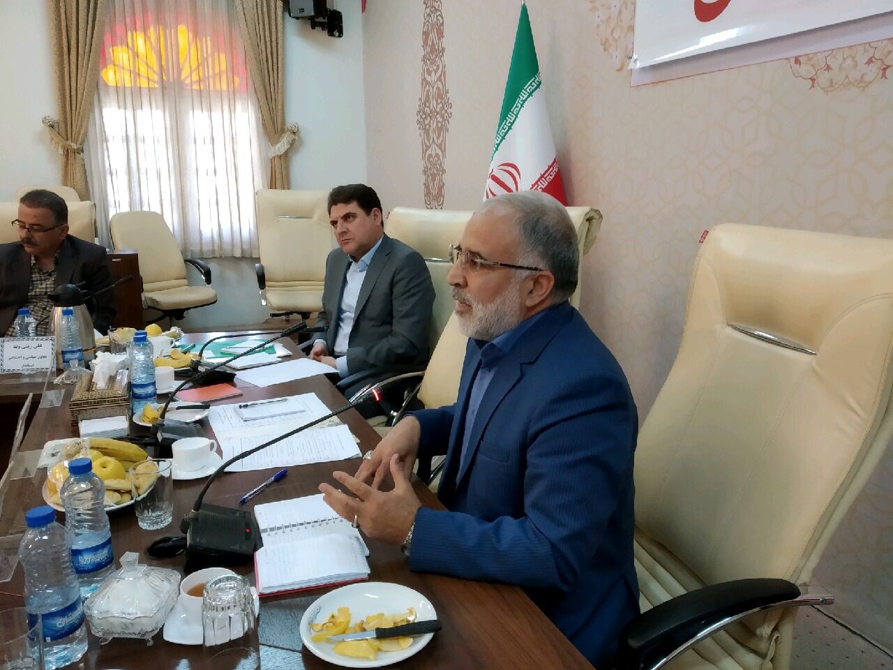 میزان مشارکت مردم در انتخابات نباید با مشروعیت نظام یکسان سازی شود