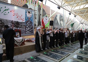 ضرورت حفظ یاد و خاطره شهدا با مطرح کردن ادبیات شهدا
