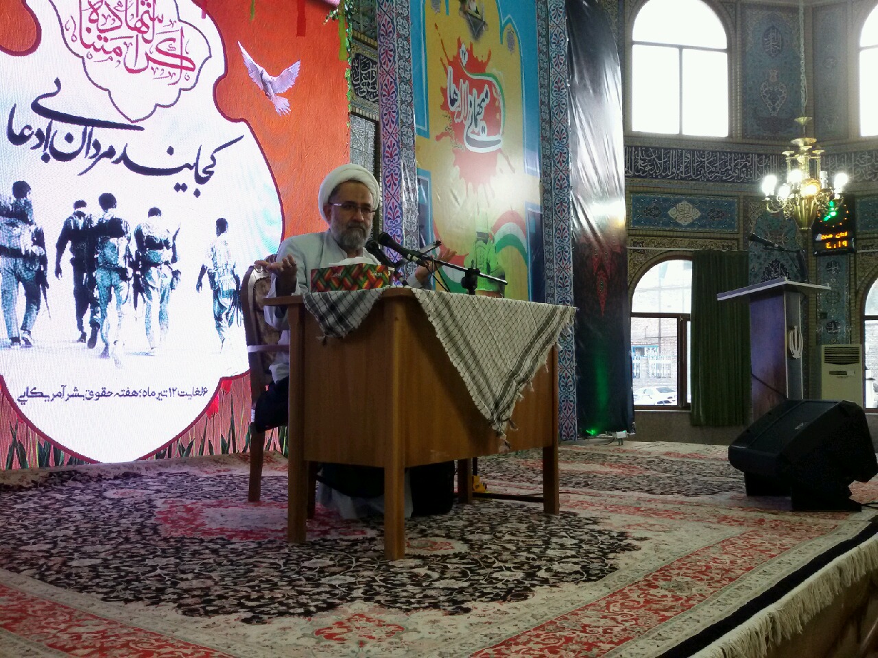 شهدا زنده اند/ وجود انقلاب اسلامی ایران دلیل افول و فروپاشی آمریکا
