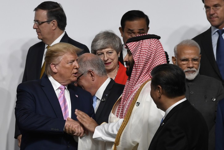 عکس ترامپ و بن سلمان در نشست گروه ۲۰ سوژه شد