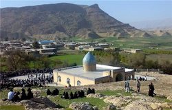 ایجاد راه دسترسی به امامزاده بابا سیف الدین در دره شهر