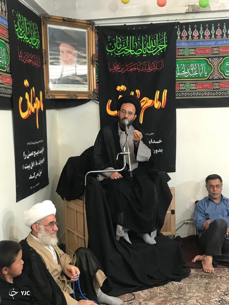 مراسم عزاداری رئیس مذهب شیعه در دفتر آیت الله حکیم برگزار شد + تصاویر
