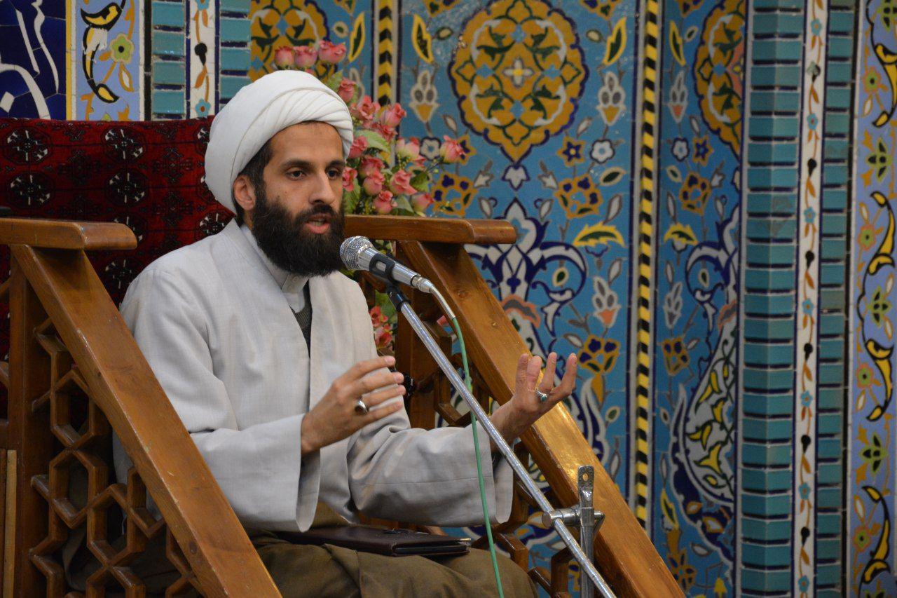 اقدامات گسترده دشمنان برای تضعیف رهبری در ایران/ تکنولوژی دفاعی ایران، مستکبران را به زانو در آورده