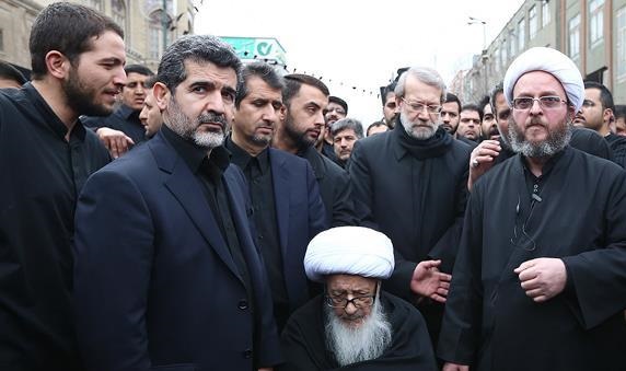 حضور لاریجانی در مراسم دسته عزاداری آیت الله وحید خراسانی