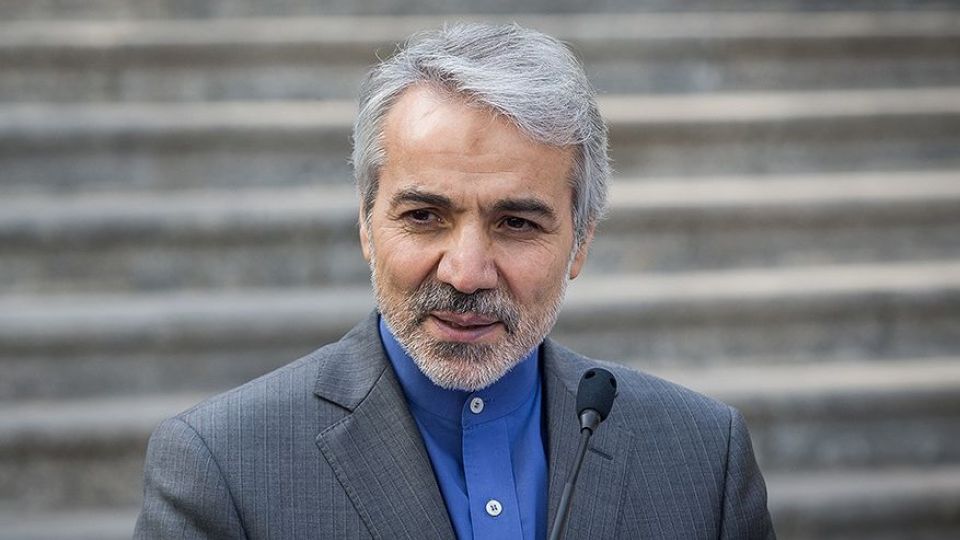 &laquo;نوبخت&raquo; رئیس سازمان برنامه &zwnj;و &zwnj;بودجه: &laquo;نفت و بنزین&raquo; باید از بودجه خارج شود.