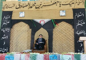 غربی ها تروریست‌ها را پرورش می‌دهند