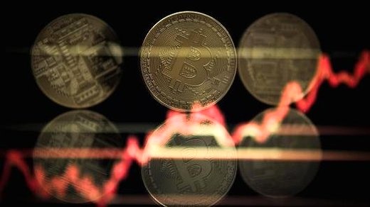 بلعیدن برق کشور توسط معدنکاران بیت کوین