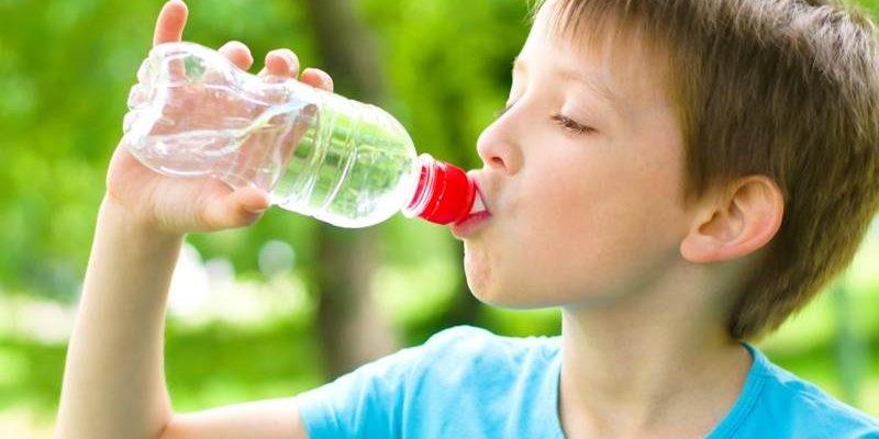 تابستان داغ را به کمک طب سنتی خنگ بگذرانید + علائم گرمازدگی و راه&zwnj;های پیشگیری