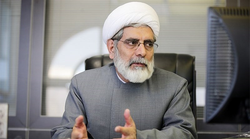 حرف و عمل آقای ترامپ کاملا ضدیکدیگر است/ دولت هزینه دستگاه&zwnj;های دولتی را کاهش دهد