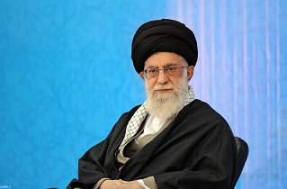 تجمل&zwnj;گرایی، عامل اصلی انحراف