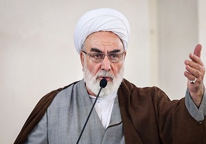 خدمات کمیته امداد محدود نیست/ ثروتمندان به نیازمندان کمک کنند