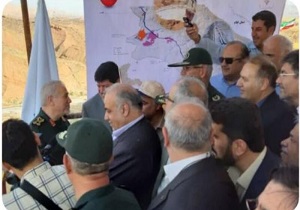 بازدید مشاور فرماندهی کل قوا از سامانه گرمسیری