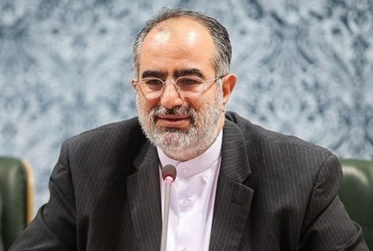 واکنش متفاوت حسام‌الدین آشنا به تحریم ظریف از سوی آمریکا +عکس