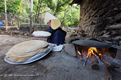 چراغی در خویه