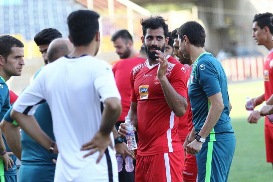 لقب جدید پرسپولیسی‌ها به مدافع جنجالی