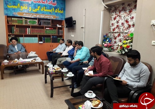 تریبون نماز جمعه محل بیان خدمات جمهوری اسلامی و کارگزارانش است