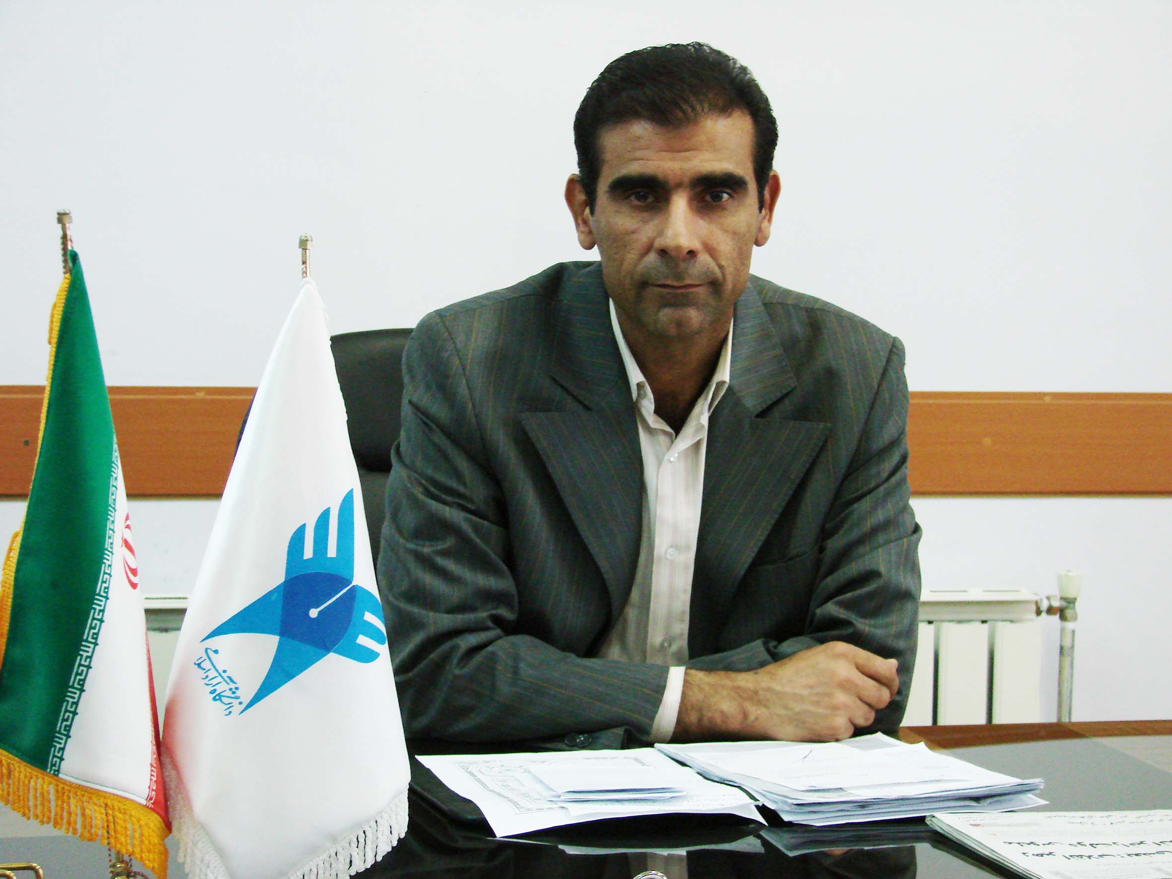 برگزاری افتتاحیه و اختتامیه اردوی هلال احمر در دانشگاه آزاد اسلامی نیشابور