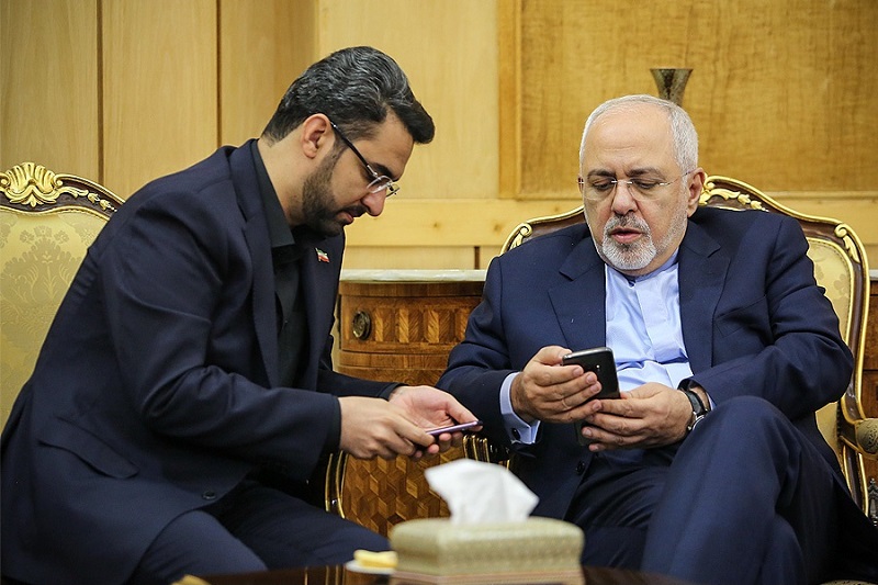 ما به تحریم ها اهمیت نمی دهیم. ما حامی یکدیگریم+عکس