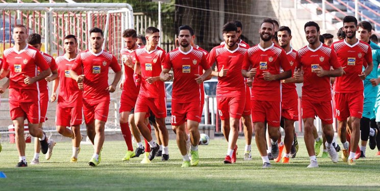 تعطیلی تمرین سرخپوشان/ رنگ پیراهن فصل آینده پرسپولیس مشخص شد