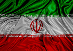 مداحی خاطره انگیز مرحوم محمدباقر منصوری در دیدار مداحان با رهبر انقلاب/ اذعان یک کارشناس ضدایرانی به قدرت نظامی ایران/ چگونگی حذف صفرها از پول ملی/ امرار معاش با پاک کردن گوش&zwnj;های مردم + فیلم