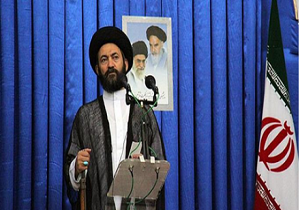 تحریم وزیر خارجه توسط آمریکا نشان جنون در نظام و دست خالی بودن آمریکا در تحریم است