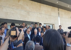 بازدید وزیر بهداشت از بیمارستان سوختگی گلستان کرمانشاه