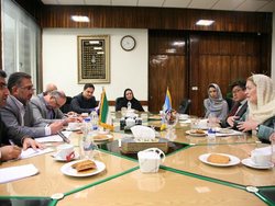 ادامه روند تحریم&zwnj;ها، تلاش ایران برای بازگشت دواطلبانه اتباع را به همراه خواهد داشت / ایران درمقابل پناهندگان سخاوتمند است