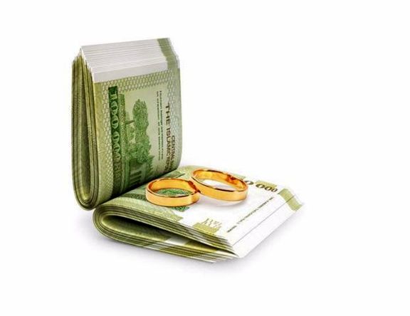 مسیر پر پیچ و خم وام ازدواج/تسهیل شرایط پرداخت وام چه زمانی میسر می&zwnj;شود؟ + دوربین مخفی