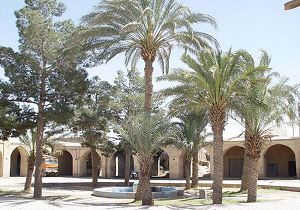تجدید حیات میدان خان به عنوان مرکز صنایع دستی بافق