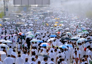 آماده سازی بیمارستان‌های صحرایی و درمانگاه‌های هلال احمر برای عرفات و منا