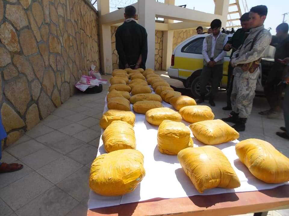 کشف محموله بزرگ مواد مخدر در ولایت سمنگان