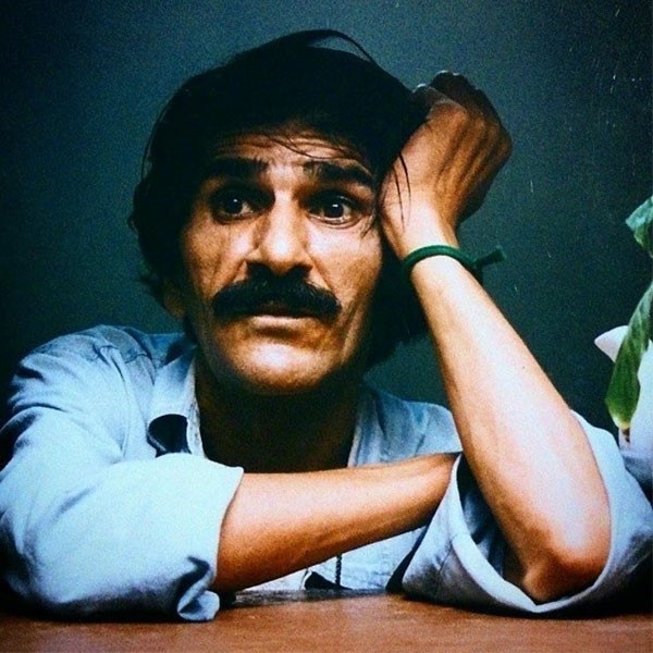 مثل شعرهایش زلال بود