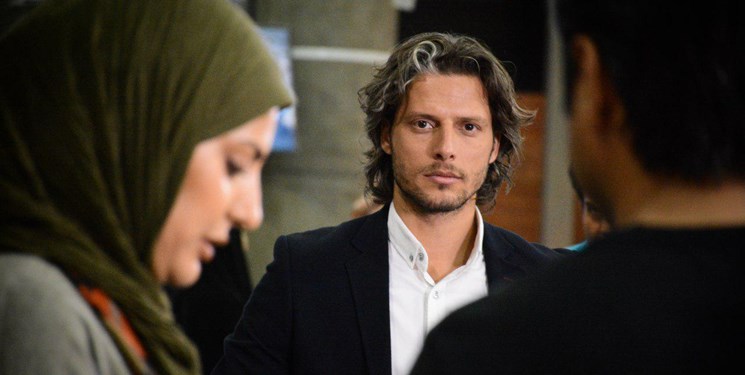 مهاجم پرسپولیسی مجری می&zwnj;شود