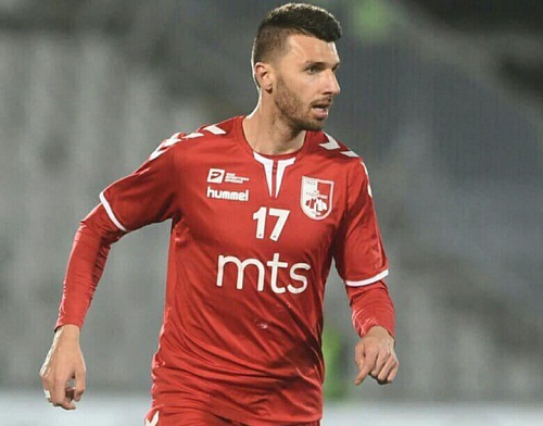 جواب رد کالدرون به بازیکنان آسیایی/ مهاجم خارجی برای پیوستن به پرسپولیسبه خط شدند