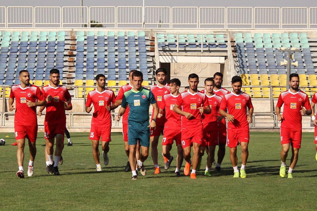 فهرست پرسپولیس برای نوزدهمین دوره لیگ برتر/ کار سخت کالدرون برای انتخاب ۱۱ بازیکن اصلی