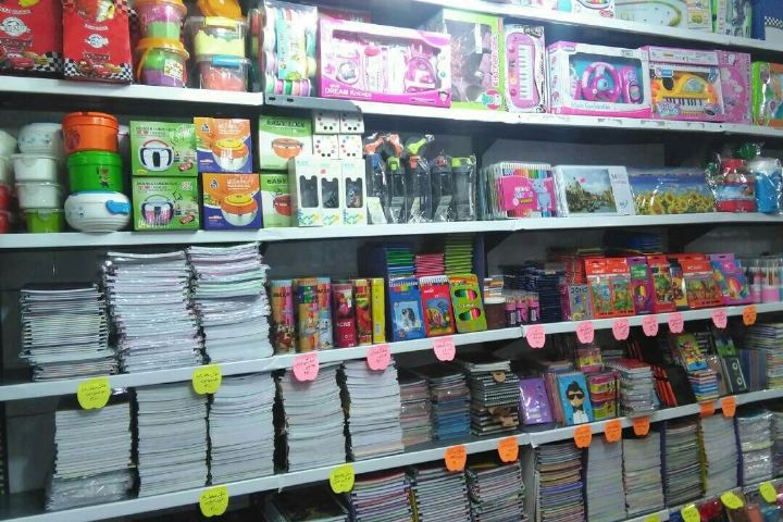گلایه تولید کننده نوشت افزار از قیمت کاغذ