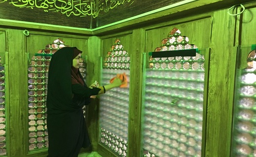 حضور خبرنگاران در مراسم غبار روبی آستان مقدس امامزاده جعفر (ع) +تصاویر