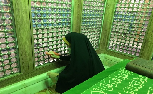حضور خبرنگاران در مراسم غبار روبی آستان مقدس امامزاده جعفر (ع) +تصاویر