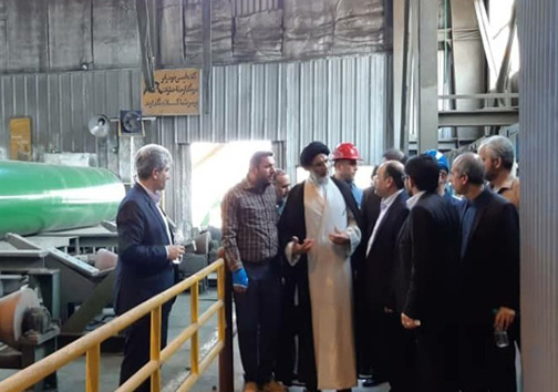 نماینده ولیفقیه در استان خوزستان در جمع کارگران شرکت لولهسازی اهواز + تصویر نماینده ولیفقیه در استان خوزستان در جمع کارگران شرکت لولهسازی اهواز + تصویر