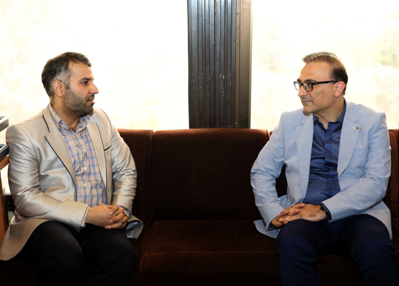 بازدید رئیس مرکز روابط عمومی وزارت ارتباطات از باشگاه خبرنگاران جوان