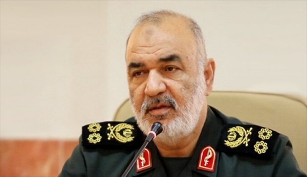 فرمانده کل سپاه: دشمن جنگ ناکام اقتصادی را در دستور کار خود قرار داده است