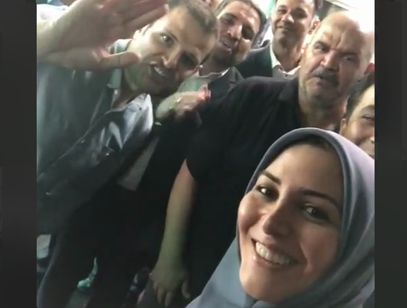 بازیگر سینما خبرنگاران شبکه خبر را غافلگیر کرد +فیلم