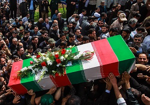 پیکر یک لاله مدافع حرم در قم تشییع می شود