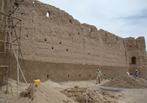 آغاز مرمت فصل سوم قلعه تاریخی خوسف