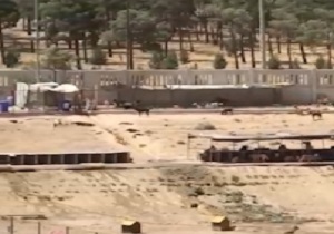 از زورگیری خشن با ساطور در اهواز تا سقوط جنگنده اف ۴ در ساحل بوشهر + فیلم و تصاویر